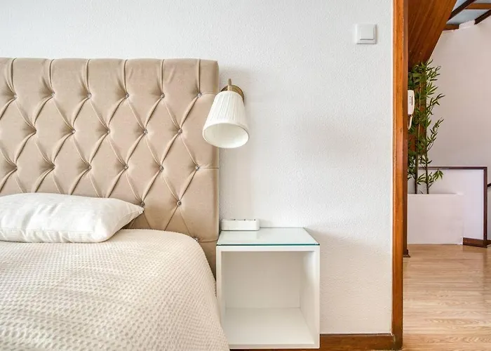 Spacious House In Porto For Family And Friends Дом отдыха