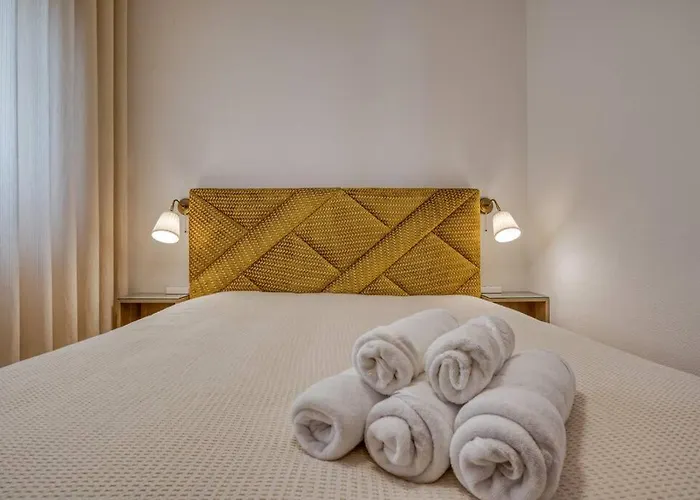 Spacious House In Porto For Family And Friends Maía