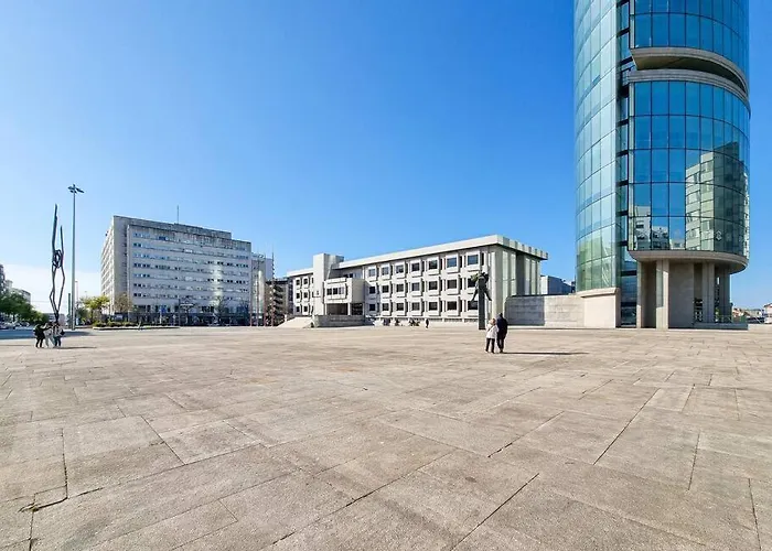 Сasa de vacaciones Spacious House In Porto For Family And Friends